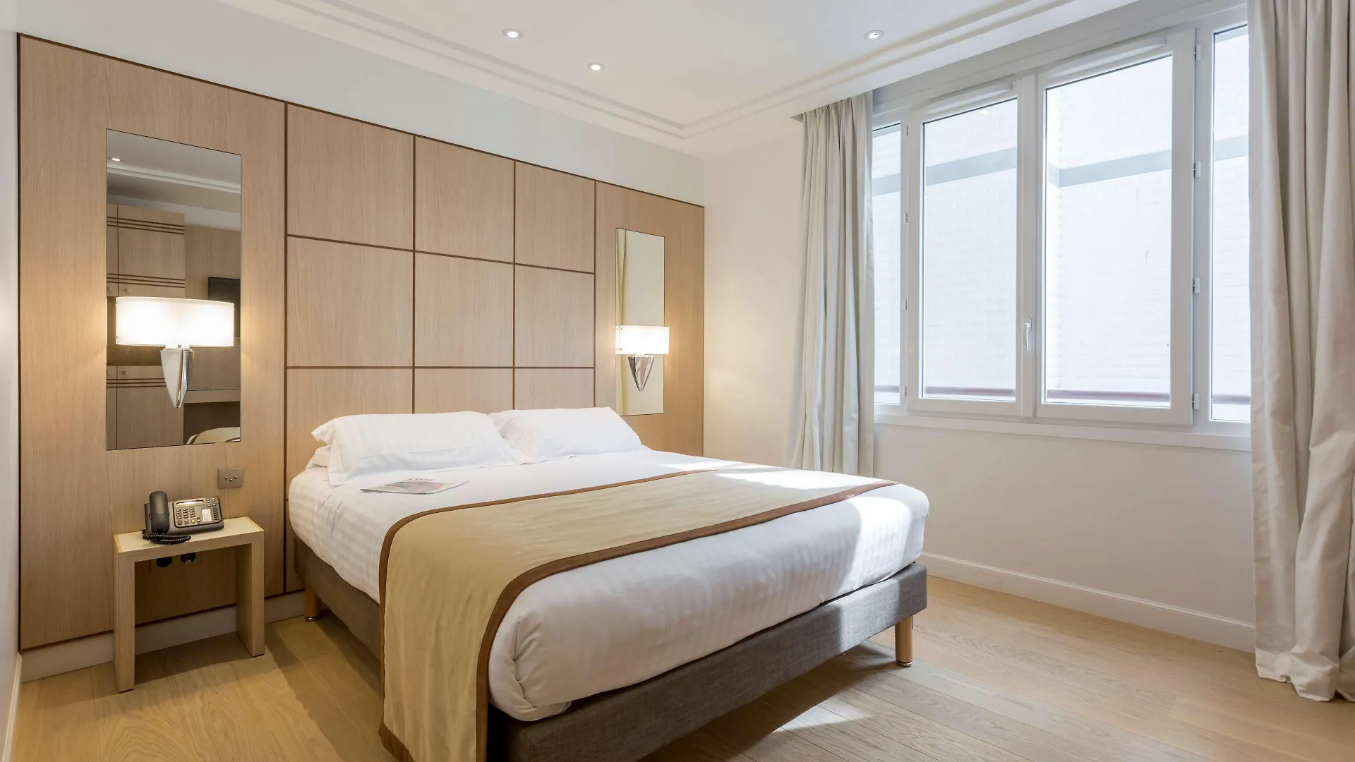 Hotel De Castiglione Paris 4*,  France